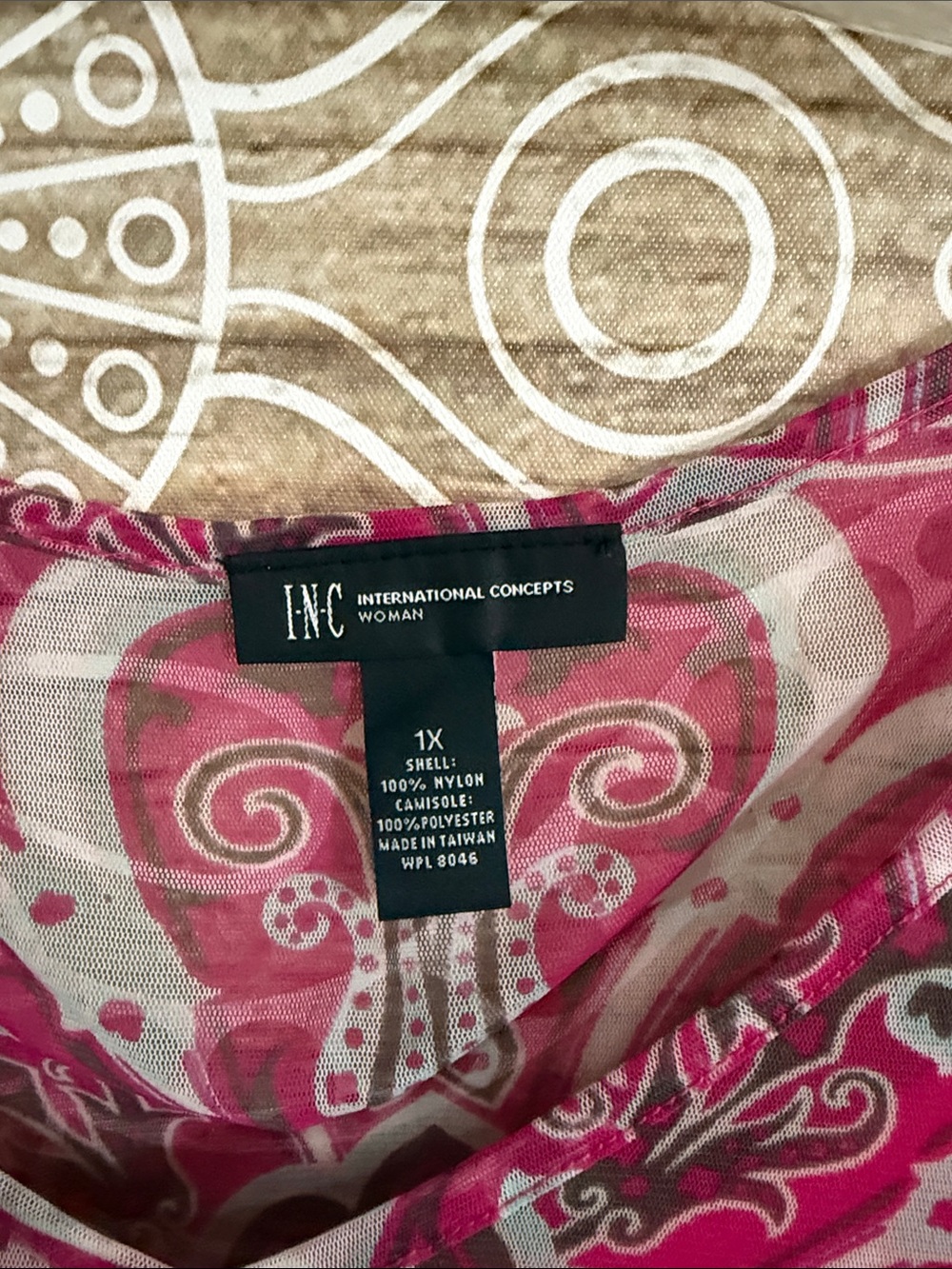 INC International Concepts Pink Paisley V-Neck Blouse - Picture 2 of 2